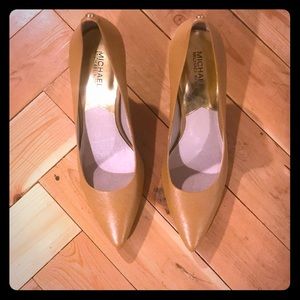 Michael Kors Women’s MK Flex Mid Pump